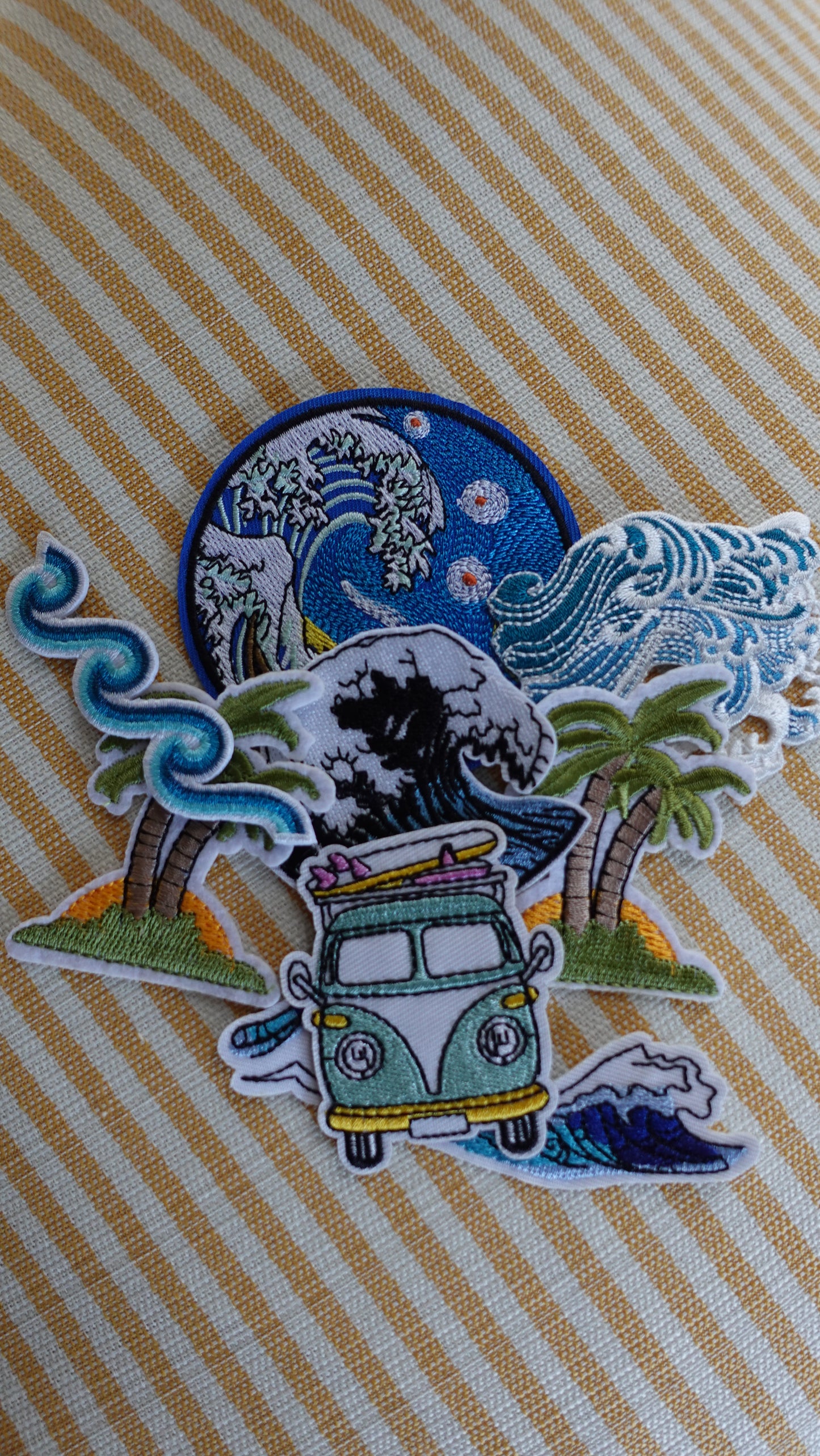 AMALFI COAST TROPICAL SWEATER