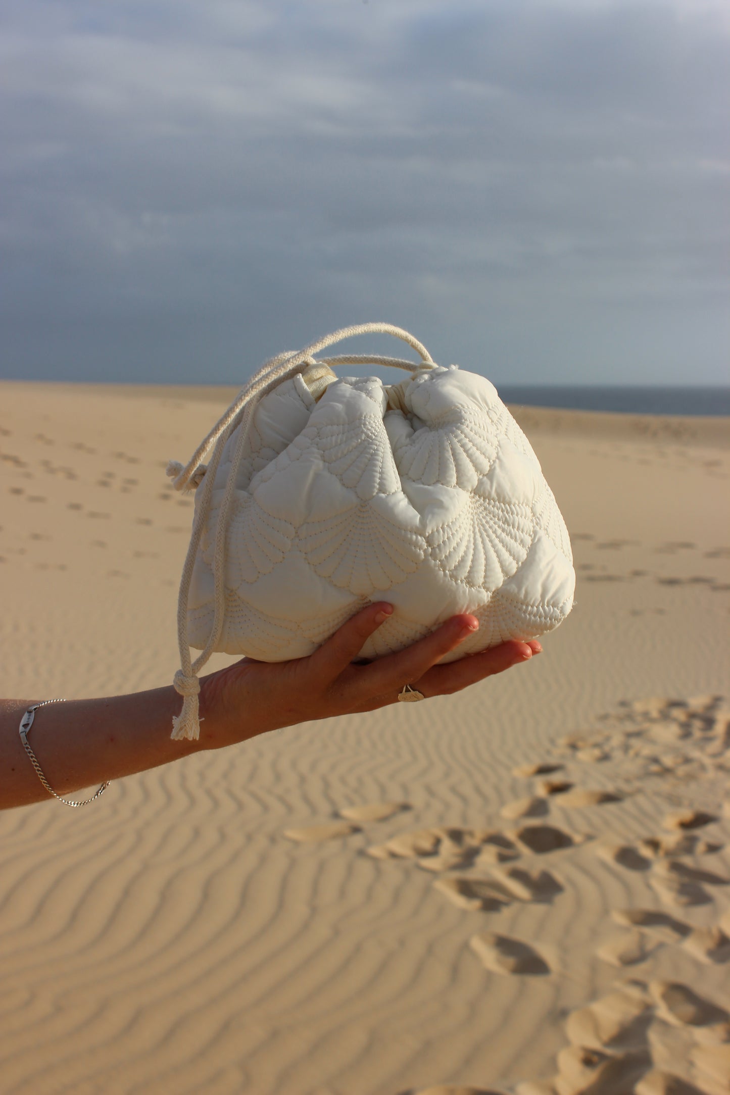 SHELL YEAH POUCH